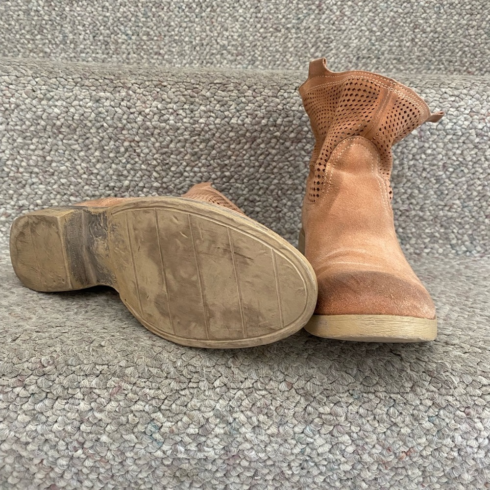 Sundance Boots - Size 38